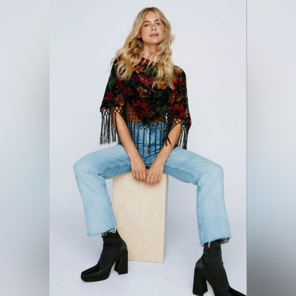 LAST CHANCE! NWT Nasty Gal Fringe Top